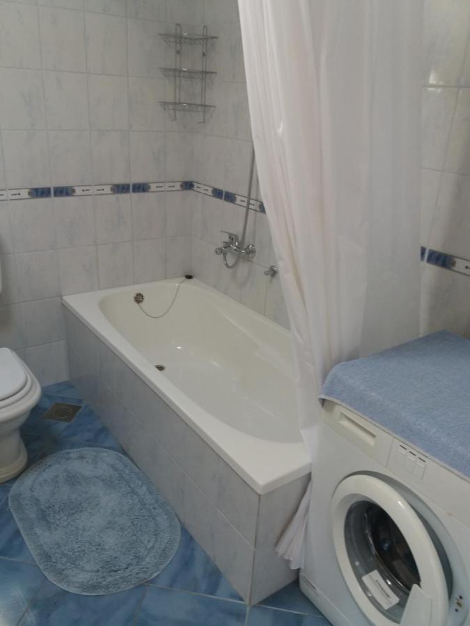 Apartment Viktoria Примоштен Экстерьер фото